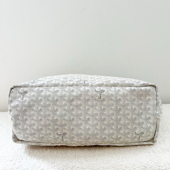 GOYARD White Goyardine Saint Louis PM Tote Bag - Picture 5 of 13